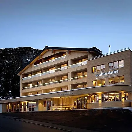Hotel Walserstube 4*