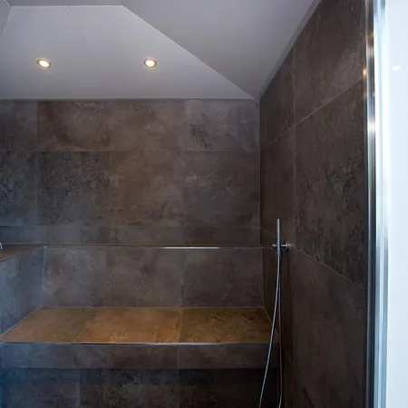 Hotel Walserstube 4*