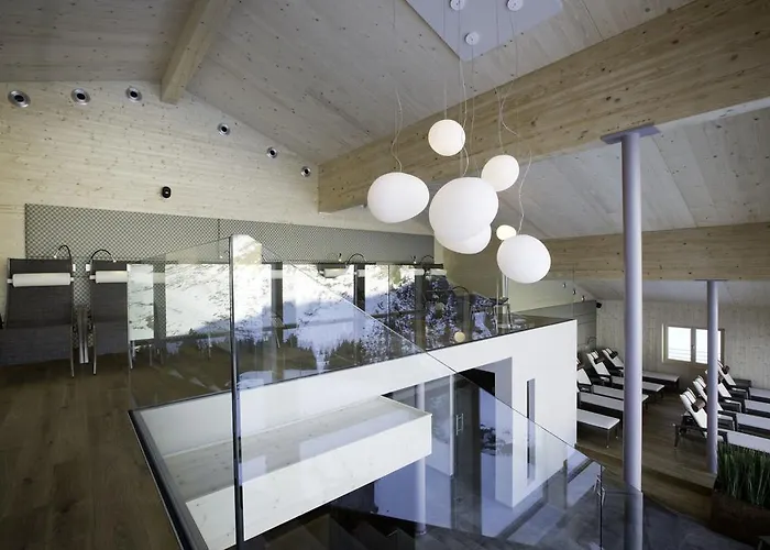 Hotel Walserstube 4*